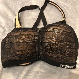 NWOT Victoria’s Secret knockout sports bra